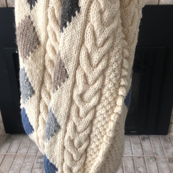 Lochcarron Men’s Hand Knitted Pure Wool Button Down Argyle Cardigan size Small - Picture 7 of 16